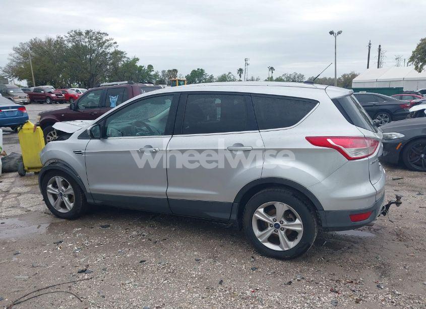 Photo 15 of 2015 Ford Escape SE (VIN 1FMCU0G77FUC01413)