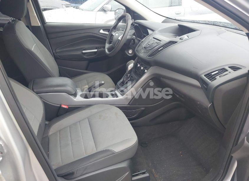 Photo 5 of 2015 Ford Escape SE (VIN 1FMCU0G77FUC01413)