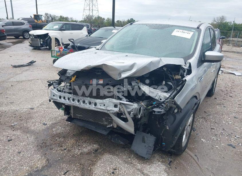 Photo 6 of 2015 Ford Escape SE (VIN 1FMCU0G77FUC01413)