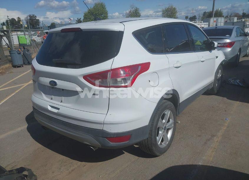 Photo 4 of 2015 Ford Escape SE (VIN 1FMCU0G77FUC26716)