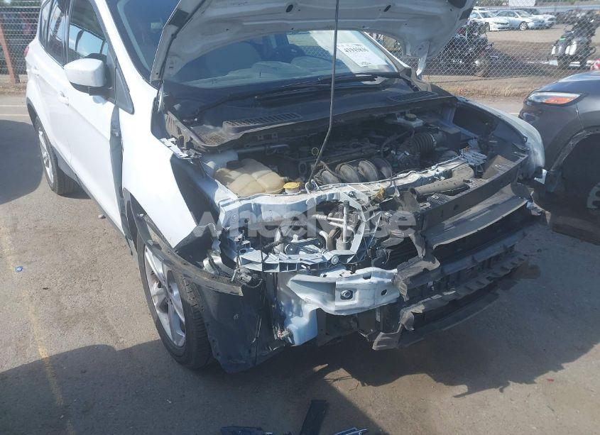 Photo 6 of 2015 Ford Escape SE (VIN 1FMCU0G77FUC26716)