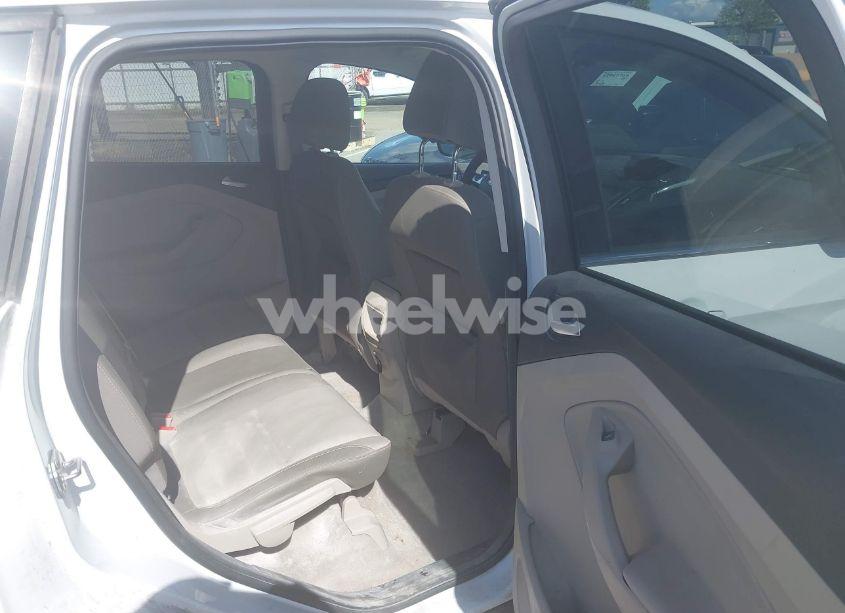 Photo 8 of 2015 Ford Escape SE (VIN 1FMCU0G77FUC26716)