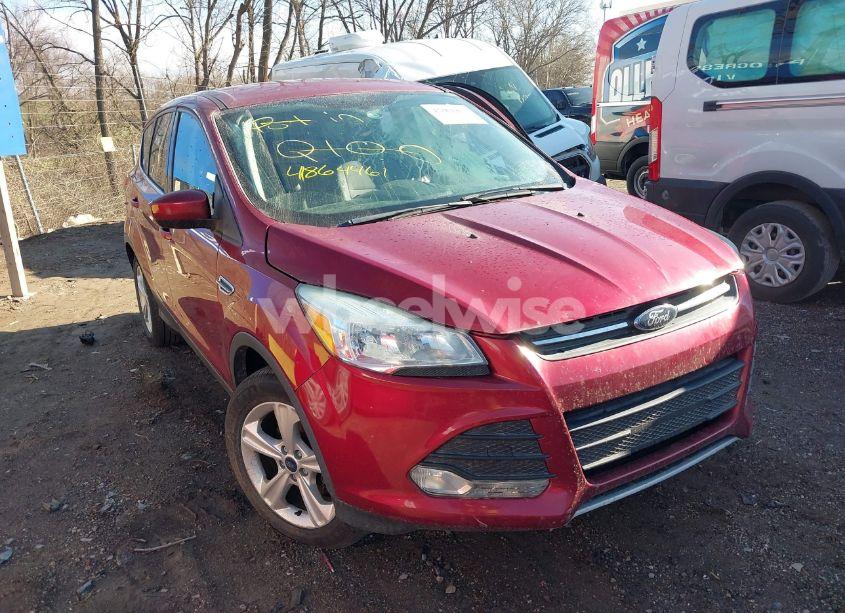 2016 Ford Escape SE (VIN 1FMCU0G77GUB67202) main photo