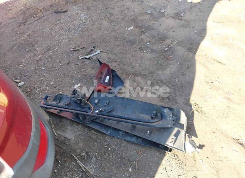 Photo 12 of 2016 Ford Escape SE (VIN 1FMCU0G77GUB67202)