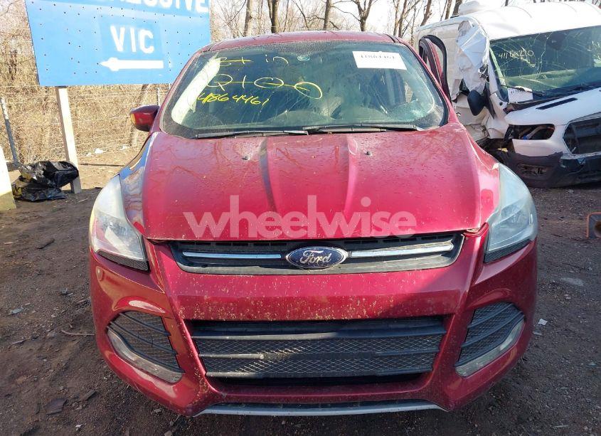 Photo 13 of 2016 Ford Escape SE (VIN 1FMCU0G77GUB67202)
