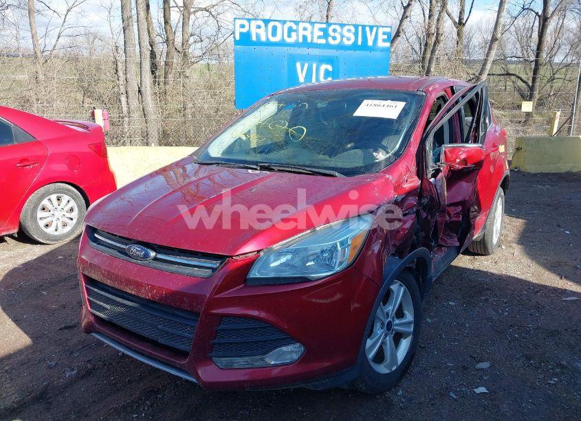 Photo 2 of 2016 Ford Escape SE (VIN 1FMCU0G77GUB67202)