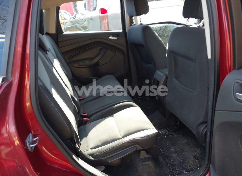 Photo 8 of 2016 Ford Escape SE (VIN 1FMCU0G77GUB67202)