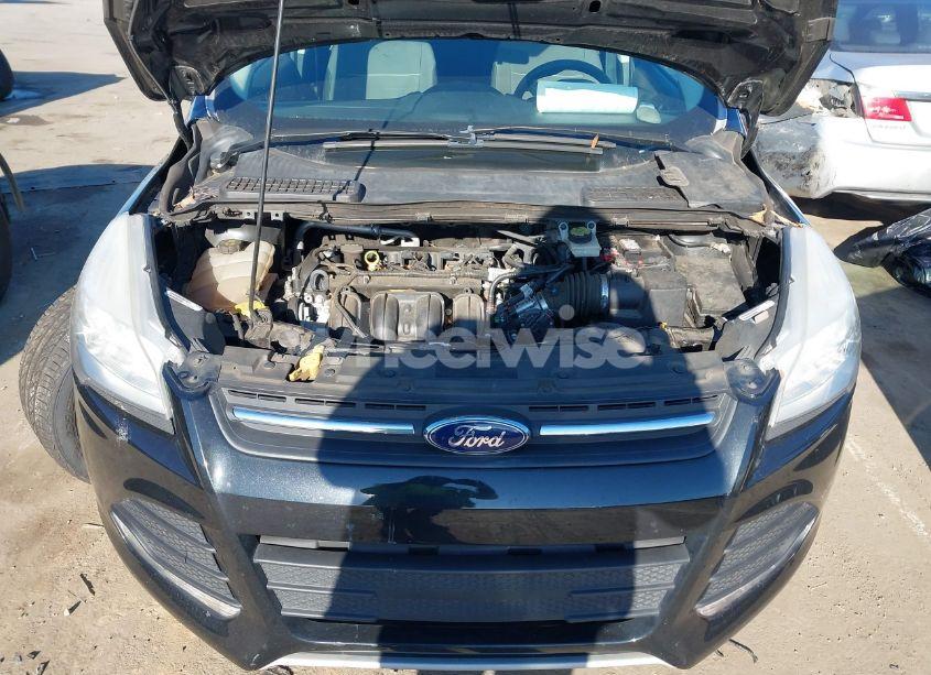 Photo 10 of 2015 Ford Escape SE (VIN 1FMCU0G78FUA12107)