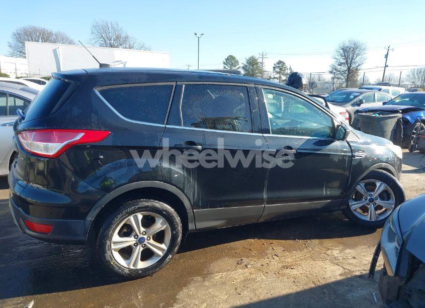 Photo 13 of 2015 Ford Escape SE (VIN 1FMCU0G78FUA12107)