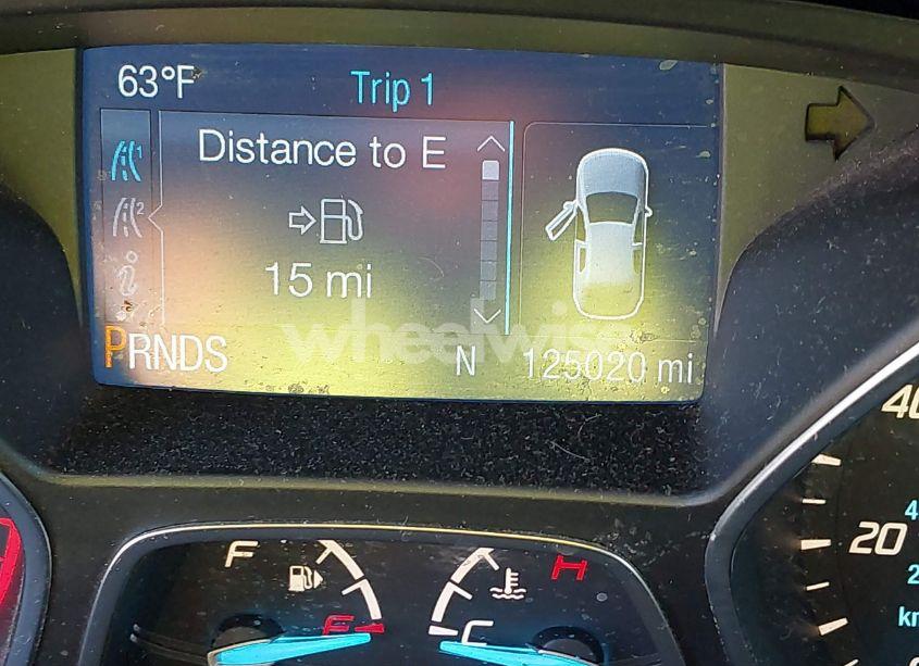 Photo 15 of 2015 Ford Escape SE (VIN 1FMCU0G78FUA12107)