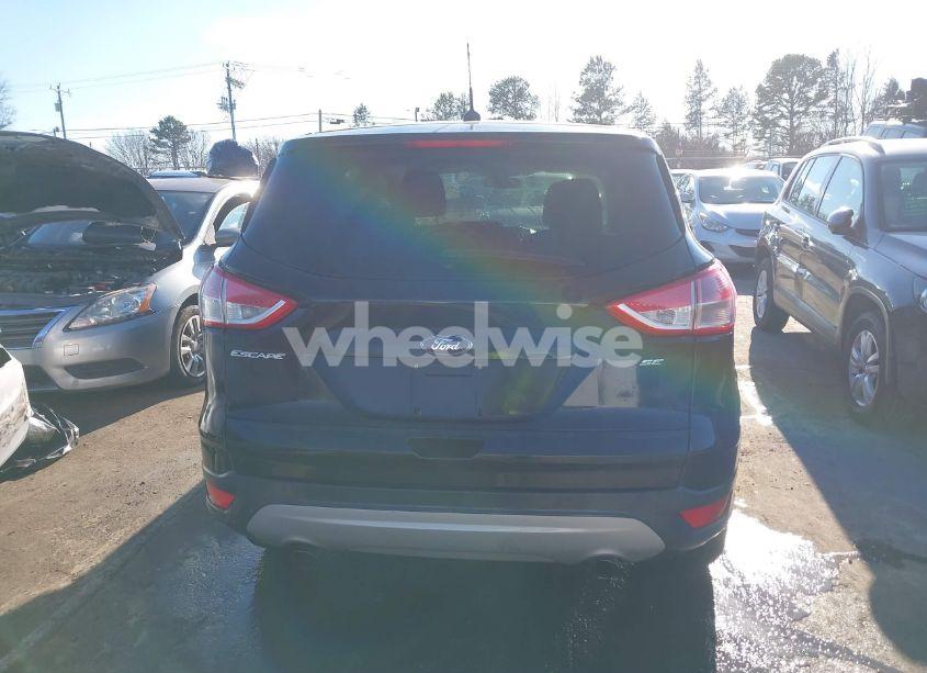 Photo 16 of 2015 Ford Escape SE (VIN 1FMCU0G78FUA12107)