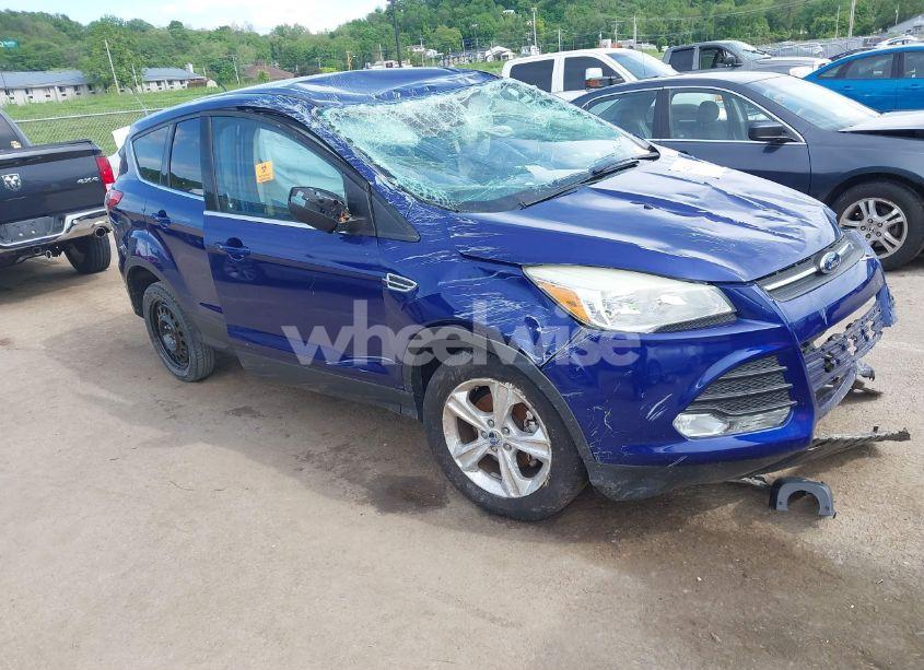 2015 Ford Escape SE (VIN 1FMCU0G78FUA78320) main photo