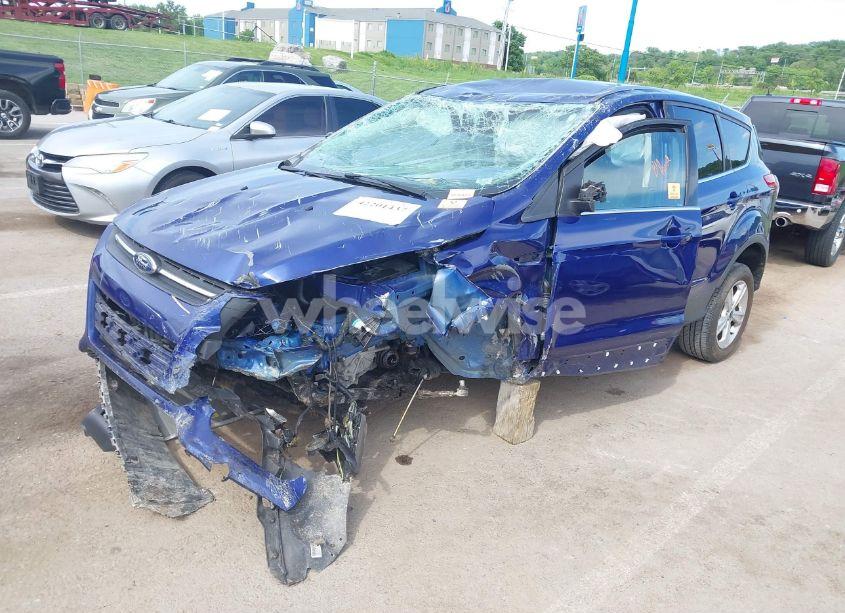 Photo 2 of 2015 Ford Escape SE (VIN 1FMCU0G78FUA78320)