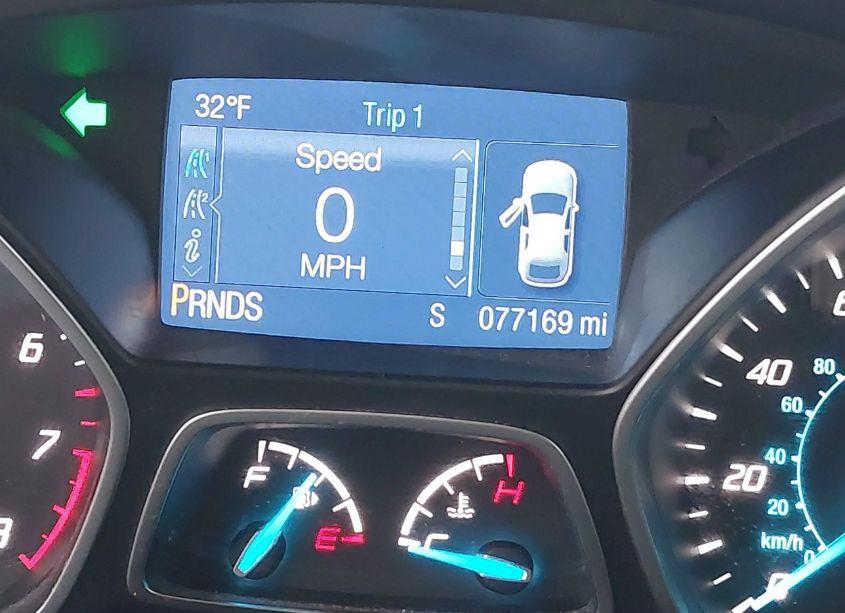 Photo 16 of 2015 Ford Escape SE (VIN 1FMCU0G78FUB29878)