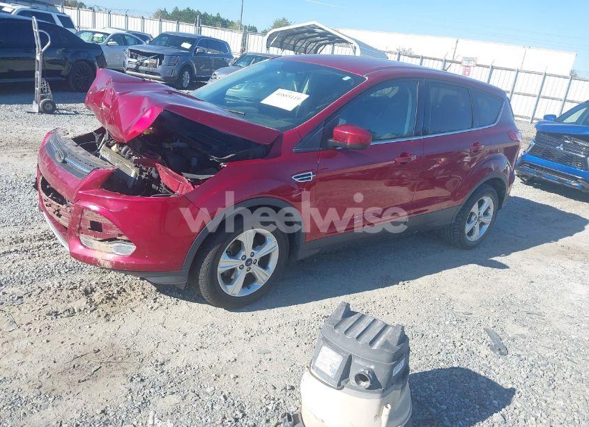 Photo 2 of 2015 Ford Escape SE (VIN 1FMCU0G78FUC19838)