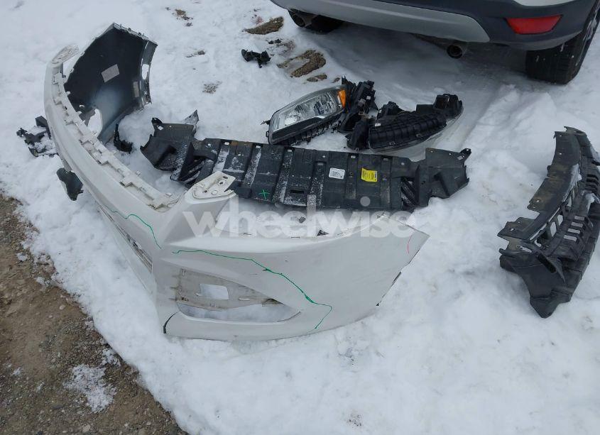 Photo 12 of 2016 Ford Escape SE (VIN 1FMCU0G78GUA25540)