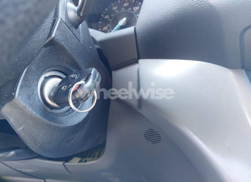 Photo 11 of 2016 Ford Escape SE (VIN 1FMCU0G78GUB66060)