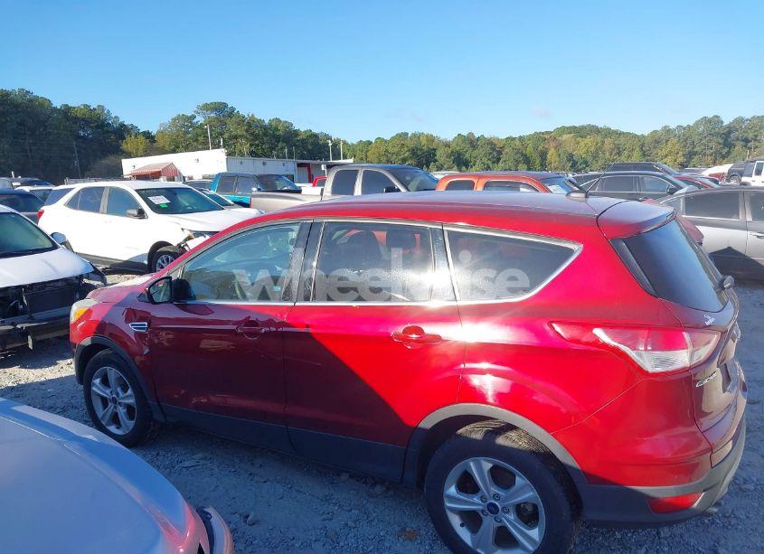 Photo 14 of 2016 Ford Escape SE (VIN 1FMCU0G78GUB66060)