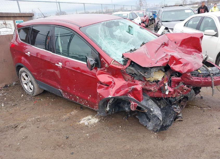 2016 Ford Escape SE (VIN 1FMCU0G78GUC87039) main photo