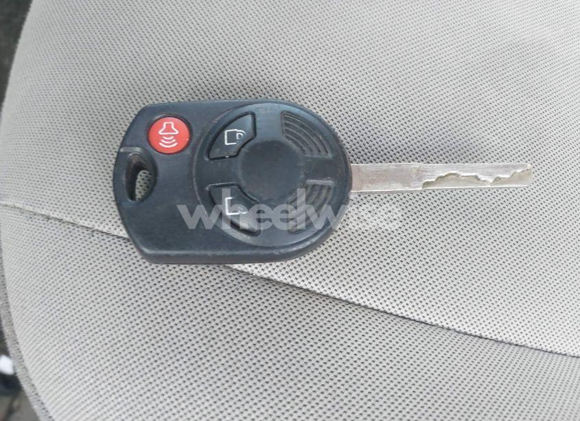 Photo 11 of 2015 Ford Escape SE (VIN 1FMCU0G79FUA64927)