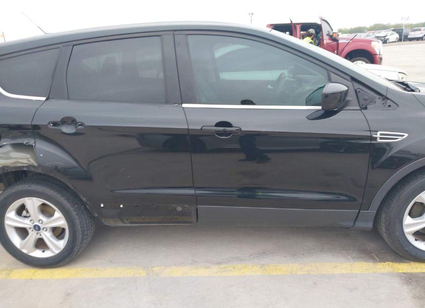 Photo 14 of 2015 Ford Escape SE (VIN 1FMCU0G79FUA90864)