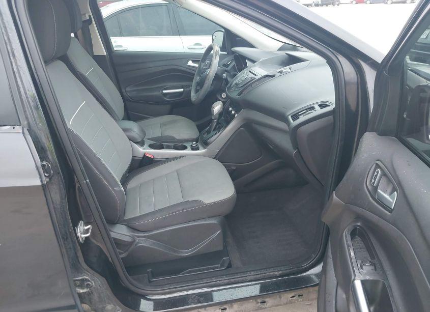 Photo 5 of 2015 Ford Escape SE (VIN 1FMCU0G79FUA90864)