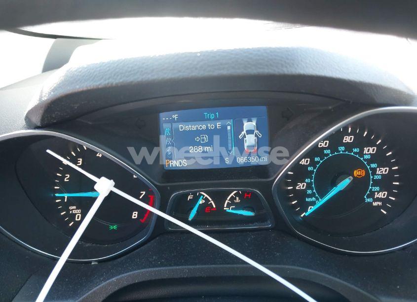 Photo 7 of 2015 Ford Escape SE (VIN 1FMCU0G79FUB54112)