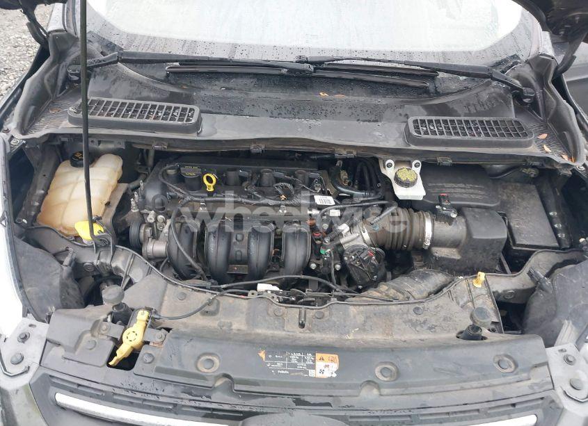 Photo 10 of 2015 Ford Escape SE (VIN 1FMCU0G79FUB88678)