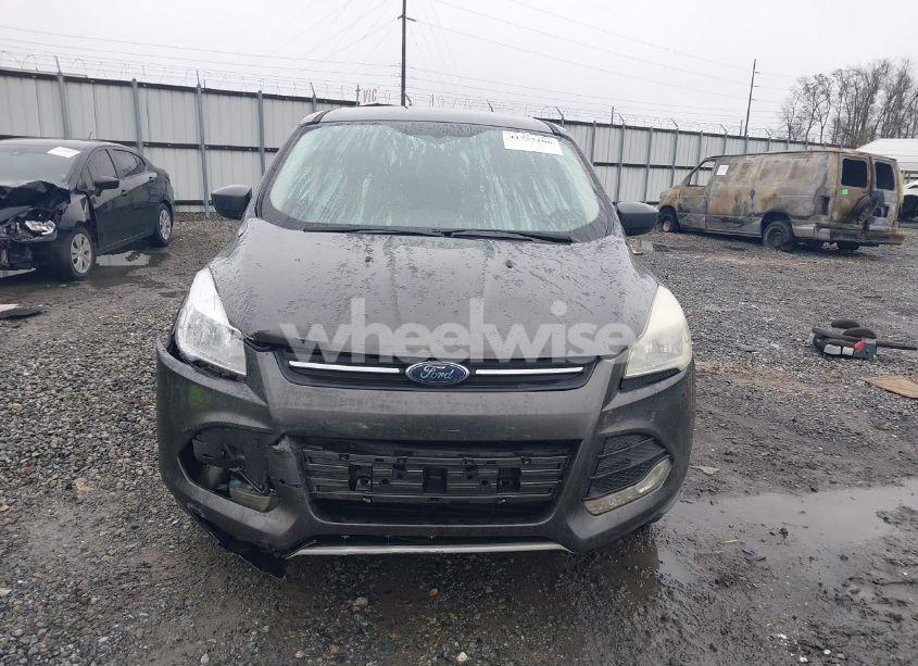 Photo 12 of 2015 Ford Escape SE (VIN 1FMCU0G79FUB88678)