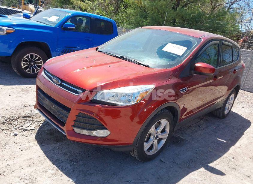 Photo 2 of 2015 Ford Escape SE (VIN 1FMCU0G79FUC75335)
