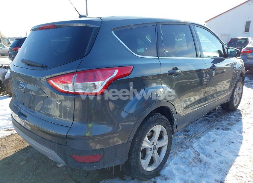 Photo 4 of 2016 Ford Escape SE (VIN 1FMCU0G79GUC04637)