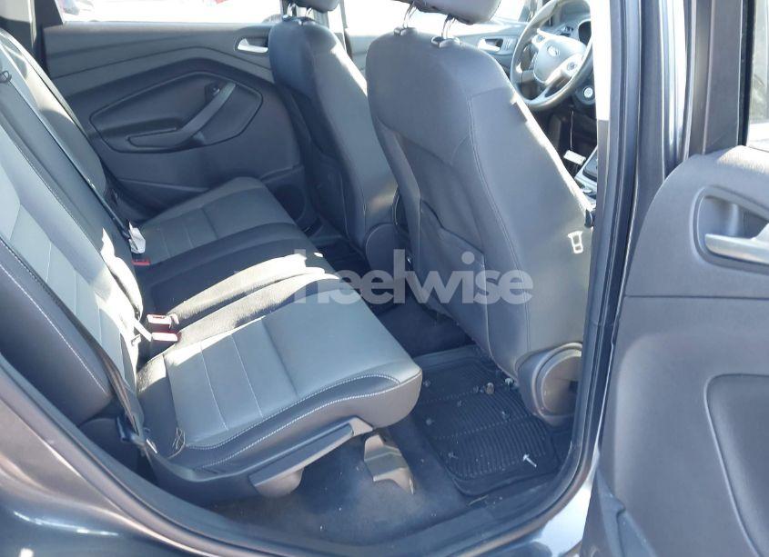 Photo 8 of 2016 Ford Escape SE (VIN 1FMCU0G79GUC04637)