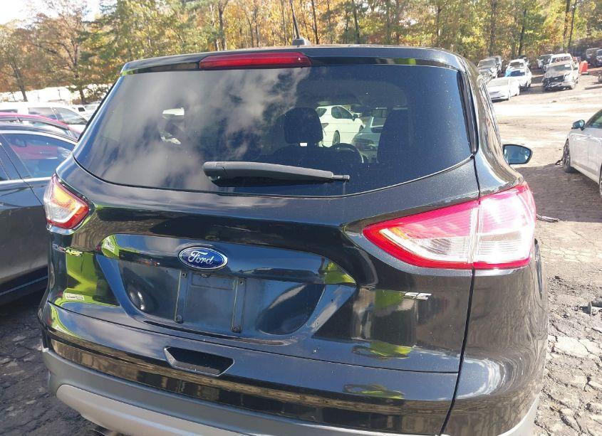 Photo 16 of 2015 Ford Escape SE (VIN 1FMCU0G7XFUA21309)