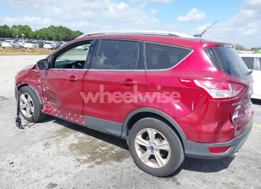 Photo 3 of 2015 Ford Escape SE (VIN 1FMCU0G7XFUA67108)