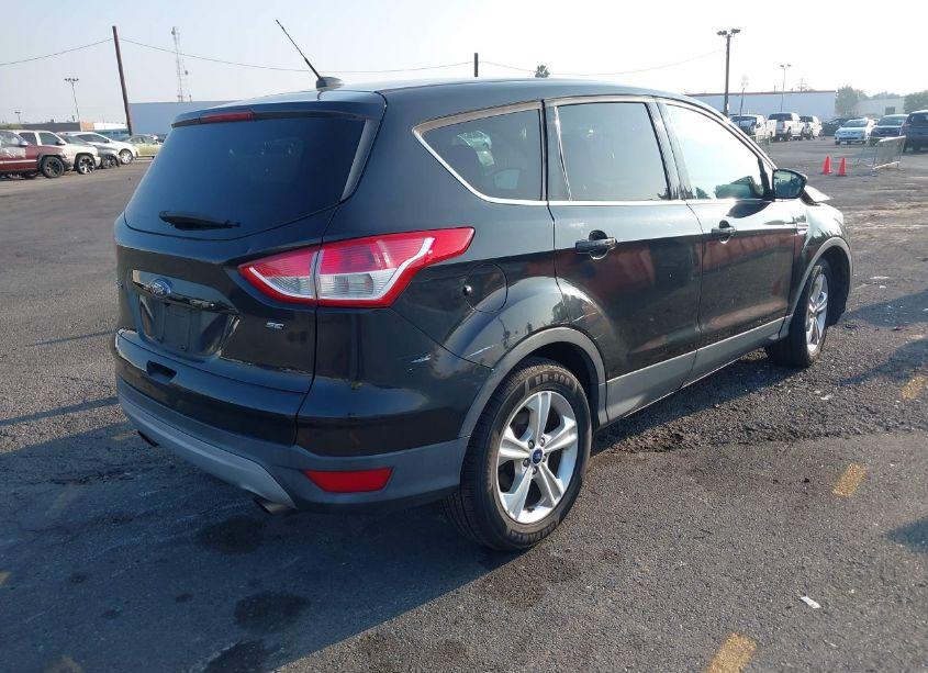 Photo 4 of 2015 Ford Escape SE (VIN 1FMCU0G7XFUB31275)