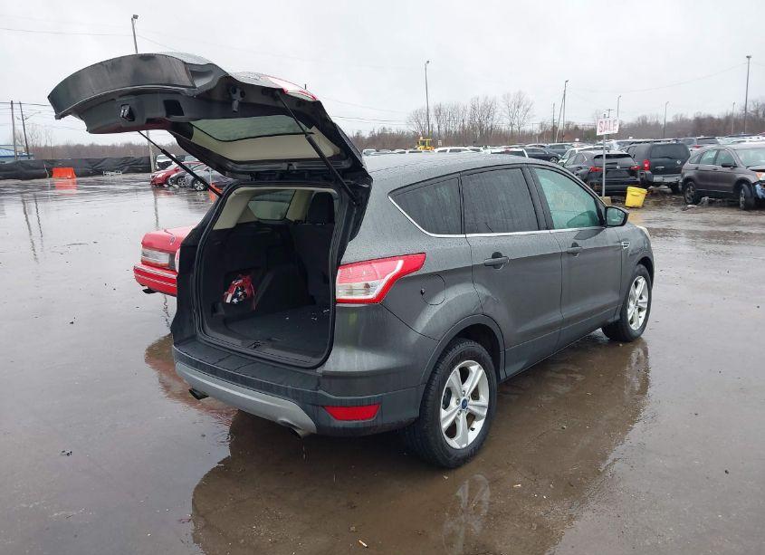 Photo 4 of 2015 Ford Escape SE (VIN 1FMCU0G7XFUB58881)