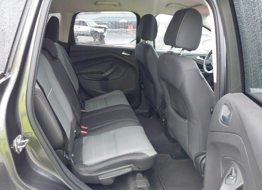 Photo 8 of 2015 Ford Escape SE (VIN 1FMCU0G7XFUB58881)
