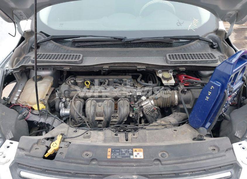 Photo 10 of 2015 Ford Escape SE (VIN 1FMCU0G7XFUC12941)