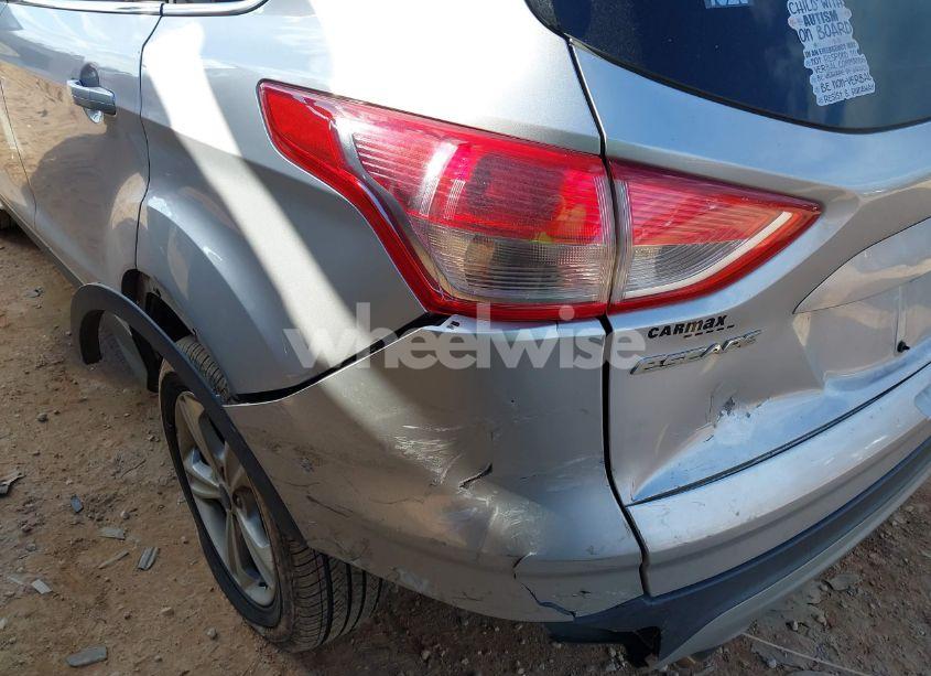 Photo 6 of 2016 Ford Escape SE (VIN 1FMCU0G7XGUB87914)