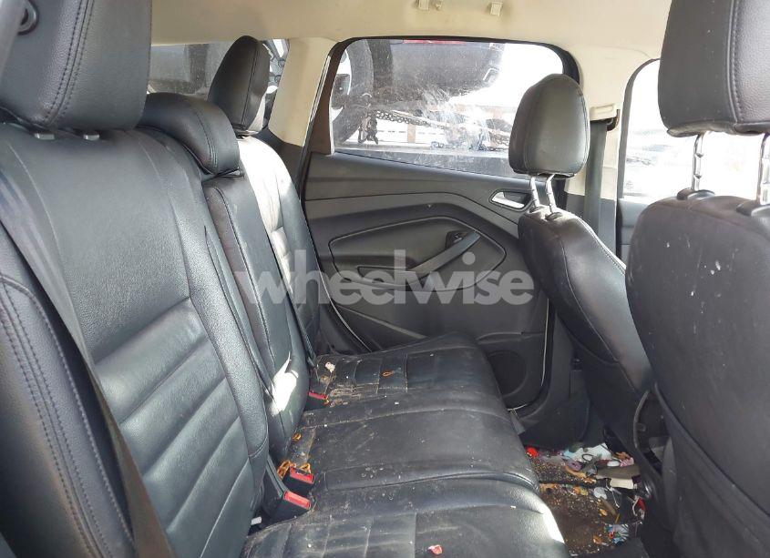 Photo 8 of 2016 Ford Escape SE (VIN 1FMCU0G7XGUB87914)