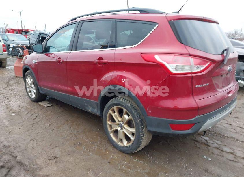 Photo 3 of 2013 Ford Escape SE (VIN 1FMCU0G90DUA82408)