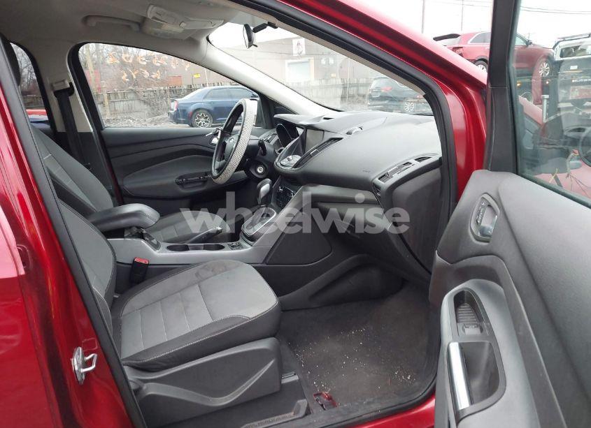 Photo 5 of 2013 Ford Escape SE (VIN 1FMCU0G90DUA82408)