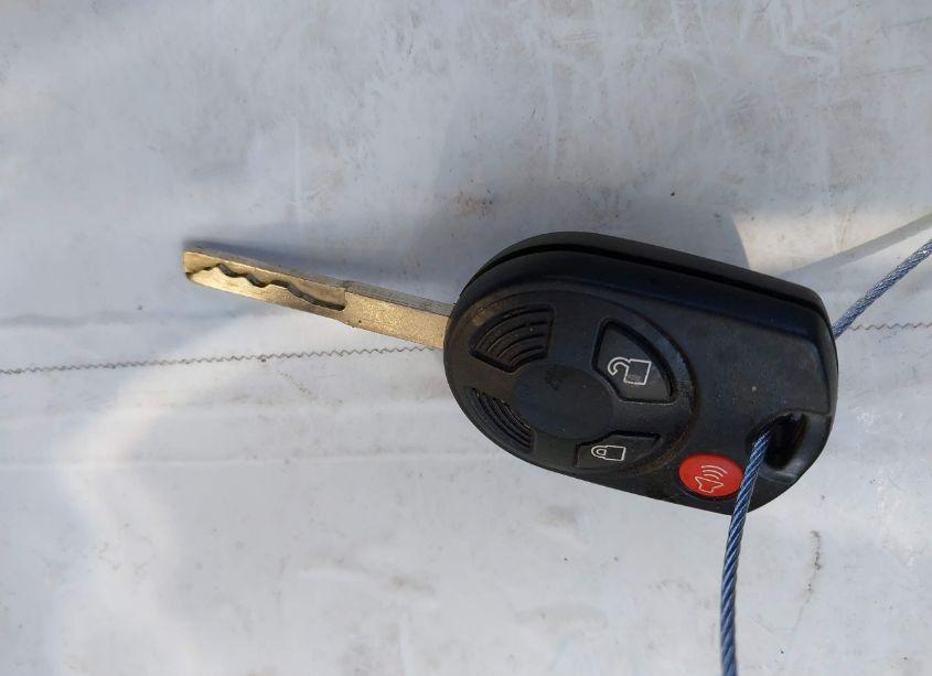 Photo 11 of 2013 Ford Escape SE (VIN 1FMCU0G90DUB23782)