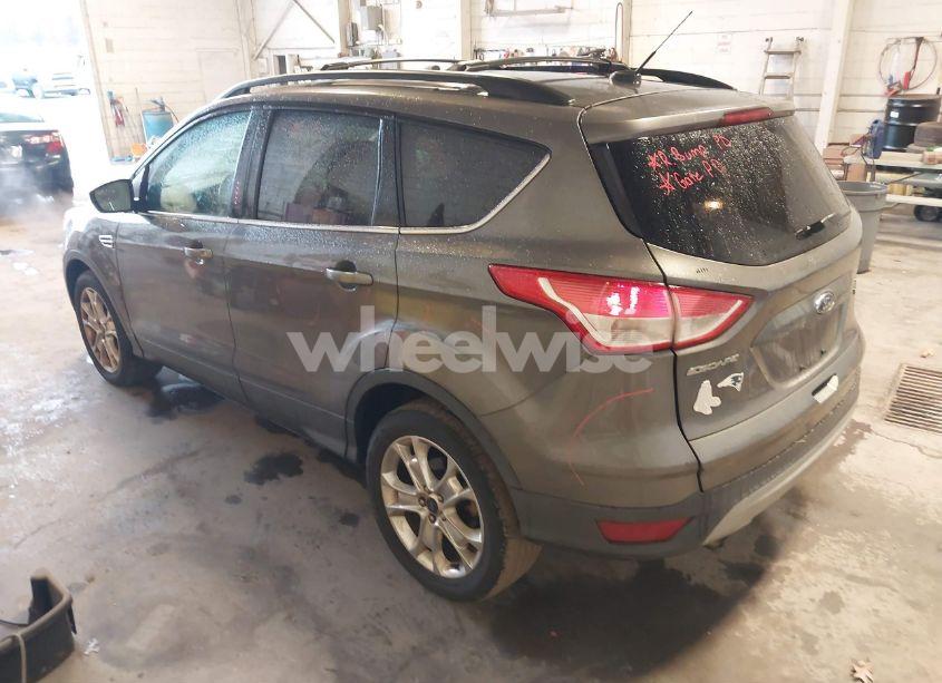 Photo 3 of 2013 Ford Escape SE (VIN 1FMCU0G90DUD49580)