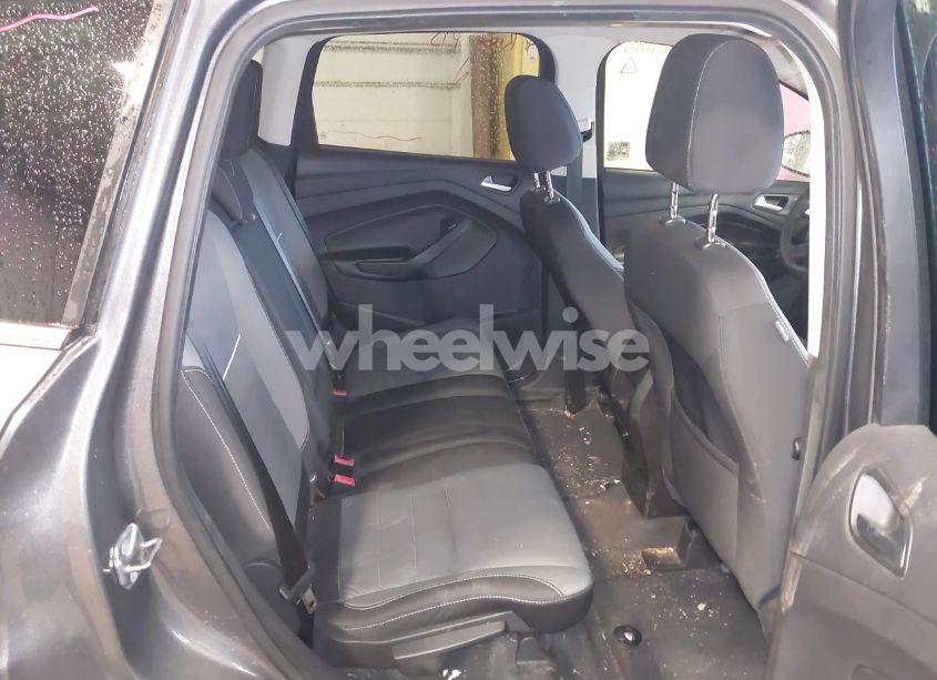 Photo 8 of 2013 Ford Escape SE (VIN 1FMCU0G90DUD49580)