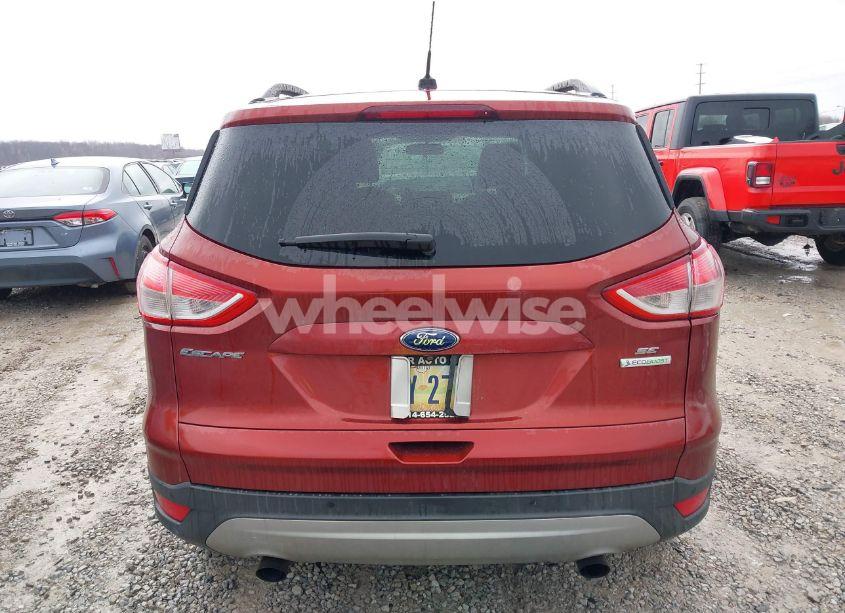 Photo 16 of 2015 Ford Escape SE (VIN 1FMCU0G90FUA30747)