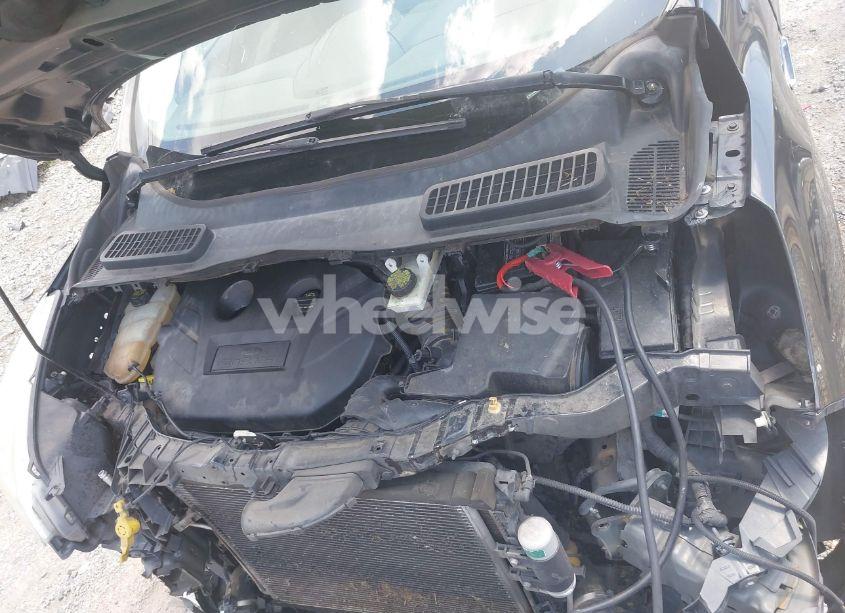 Photo 10 of 2015 Ford Escape SE (VIN 1FMCU0G90FUA44700)