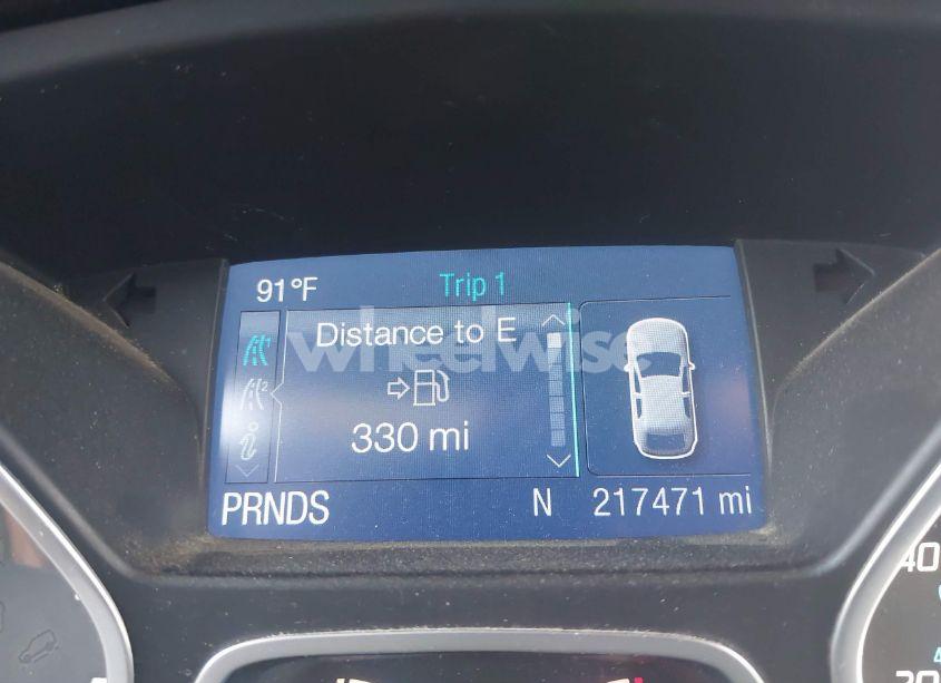 Photo 15 of 2015 Ford Escape SE (VIN 1FMCU0G90FUA44700)