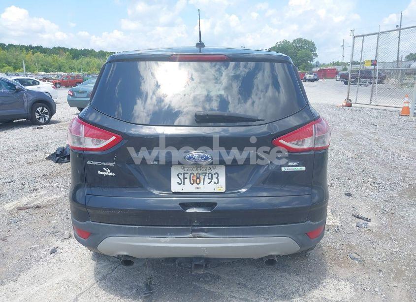 Photo 16 of 2015 Ford Escape SE (VIN 1FMCU0G90FUA44700)