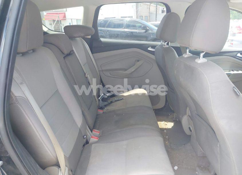 Photo 8 of 2015 Ford Escape SE (VIN 1FMCU0G90FUA44700)